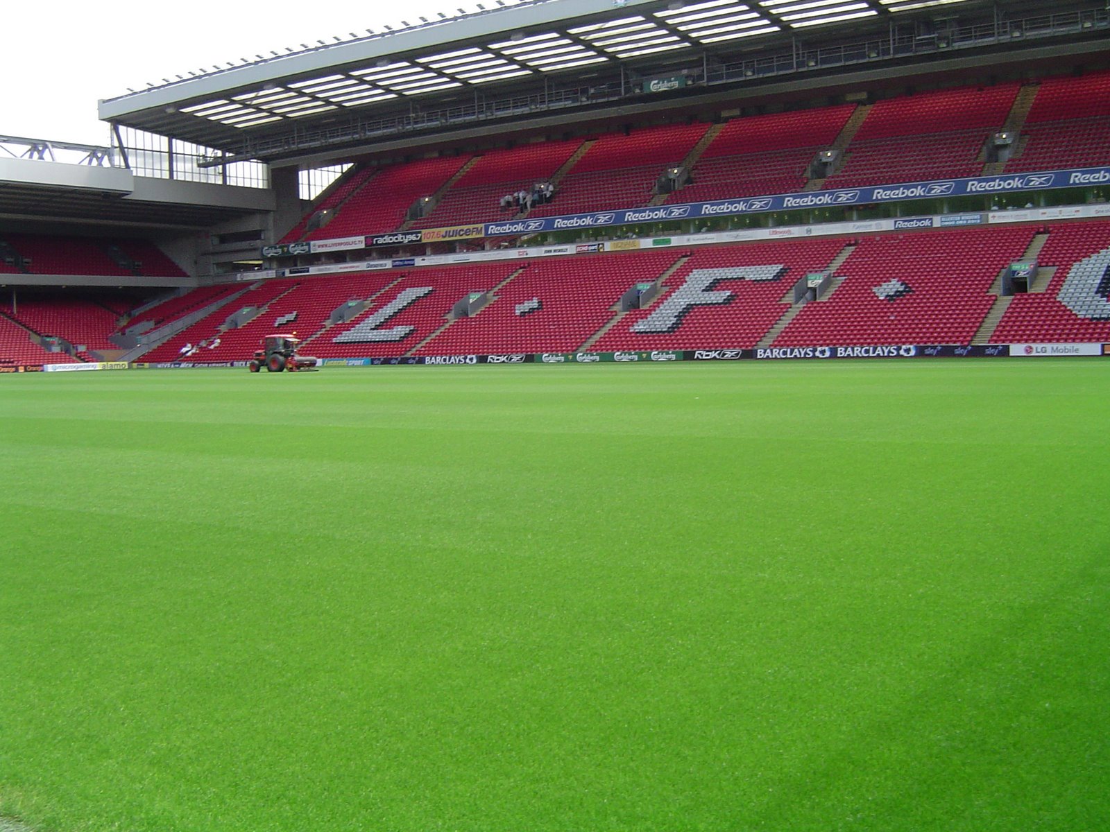 Estadio de Anfield campo del Liverpool